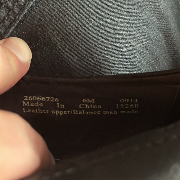 Clark’s Sz 6M Leather Shoes- Arch Support- Best Work Shoes for Hard Floors-Comfy - Picture 5 of 7